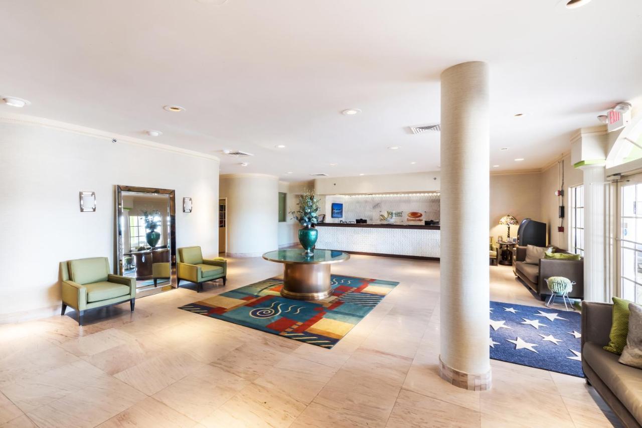 Quality & Conference Center Hotel
