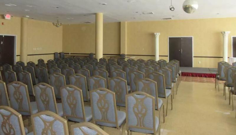 Quality & Conference Center Hotel 2*